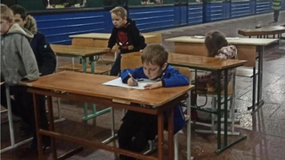 Săli de clasă amenajate în stațiile de metrou din Harkov