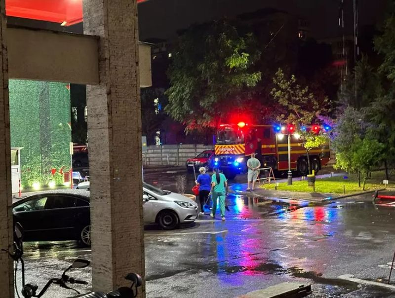 A fost inundație la Unitatea de Primiri Urgenţe a Spitalului Bagdasar Arseni în seara de 30 august, după o ploaie torențială.