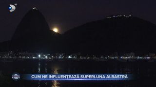 VIDEO  - Cum ne influențează superluna albastră. Luna. atracția principală pe cer