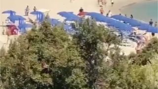 Un copil rom&acirc;n s-a stins din viață &icirc;n mod tragic &icirc;n Italia. Micuțul a ars de viu după ce rulota &icirc;n care dormea a luat foc