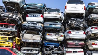 A început Programul Rabla septembrie 2023. Cum poți să îți cumperi mașină electrică cu bani de la stat