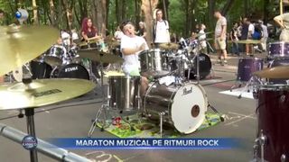 Maraton muzical pe ritmuri rock. 80 de toboșari, cu v&acirc;rste &icirc;ntre 6 şi 60 de ani, au luat parte la a doua ediţie a &bdquo;Toboşariadei&rdquo;
