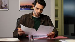 In ce mod inedit se relaxeaza Kaan, actorul din serialul fenomen de la Kanal D &ldquo;Secrete de familie&rdquo;. &ldquo;De altfel, primul lucru pe care il fac&hellip;&rdquo;