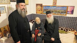 Părintele Simeon Zaharia, de la Mănăstirea Sihăstria, a trecut la cele veșnice, la v&acirc;rsta de 95 de ani