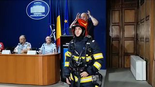 Raed Arafat, explicații despre casca de protecție a pompierilor 