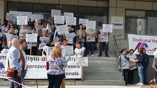 Angajaţii din Finanţe şi ANAF amenință cu greva generală. Când vor face sindicaliştii anunțul privind suspendarea activității