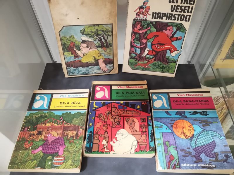 Cărți ilustrate de Vasile Olac
