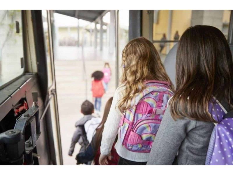 Elevii din Ilfov vor avea gratuitate la metrou. Care sunt noile reduceri de care vor beneficia elevii și studenții? Anunțul Ligiei Deca