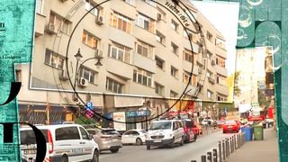 VIDEO - Un bărbat amenință că se sinucide, &icirc;n centrul Bucureștiului, după ce și-a &icirc;njunghiat concubina. Negociatorii &icirc;ncearcă să-l convingă să nu recurgă la gesturi extreme