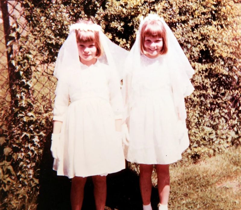 Ele sunt surorile gemene care fac totul împreună și poartă ținute identice de peste 20 de ani: „Este ca și cum ai fi căsătorit cu cineva timp de 70 de ani”