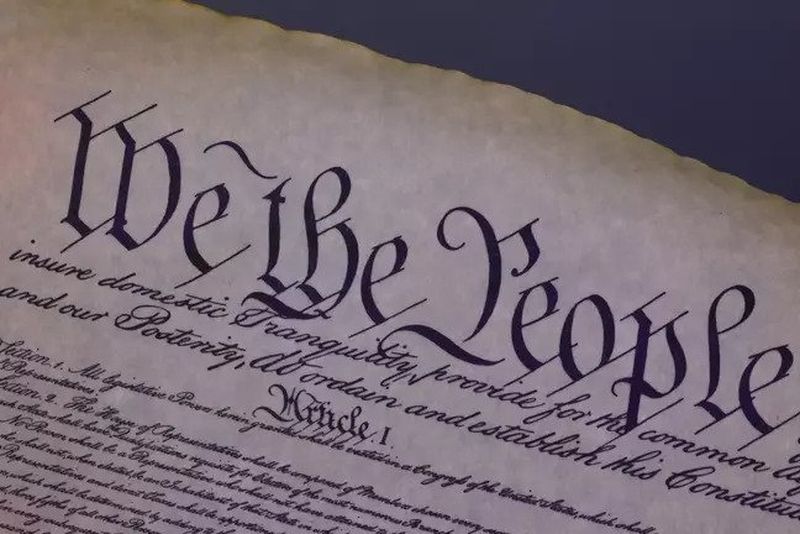 Un bărbat a devenit milionar după ce a cumpărat o pictură de la un târg de vechituri cu doar 4 dolari: „De departe cel mai mare preț pentru o astfel de descoperire”