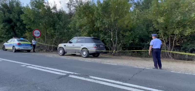 Bărbatul, profesor de tehnologie, s-a împușcat cu arma de vânătoare, iar trupul neînsuflețit al acestuia a fost găsit într-o pădure din Botoșani.