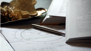 Horoscop 14 septembrie 2023. Fecioarele au parte de o zi plină de activități sociale