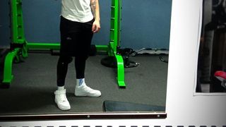 Marius și-a pus capăt zilelor la doar 21 de ani. T&acirc;nărul, tatăl unui băiețel, şi-a filmat ultimele minute din viaţă cu telefonul