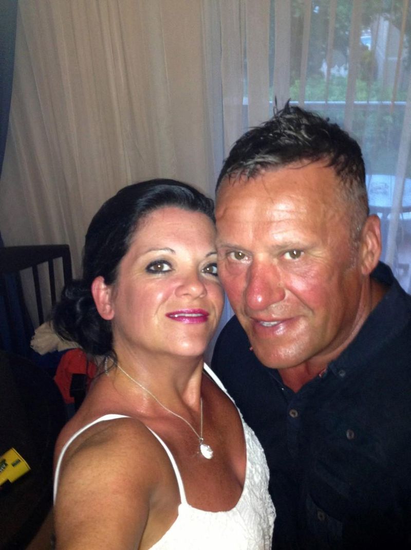 Crimă dramatică în UK. O femeie și-a ucis soțul cu un cuțit de bucătărie, apoi a continuat să taie ceapă. De la ce a pornit totul