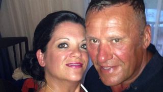 Crimă dramatică &icirc;n UK. O femeie și-a ucis soțul cu un cuțit de bucătărie, apoi a continuat să taie ceapă. De la ce a pornit totul