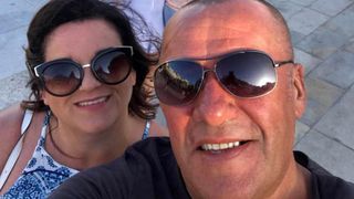 Crimă dramatică &icirc;n UK. O femeie și-a ucis soțul cu un cuțit de bucătărie, apoi a continuat să taie ceapă. De la ce a pornit totul