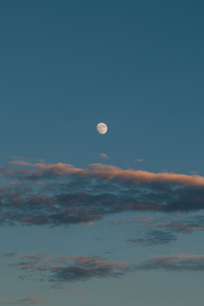 Luna nouă în septembrie 2023