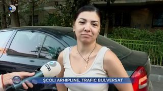 VIDEO - Școli arhipline, trafic bulversat. Părinții nu renunță să își ducă copiii la școală, deși pierd ore în șir în trafic