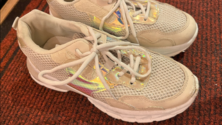 Declarația halucinantă a femeii: "Voi continua să cumpăr"