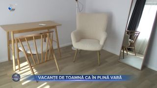 VIDEO- Vacanțe de toamnă ca &icirc;n plină vară. Cazările cu piscină atrag clienții
