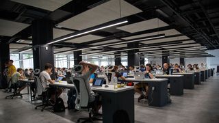 Căutarea unui loc de muncă în România: O privire de ansamblu a pieței muncii de astăzi cu experții Jooble