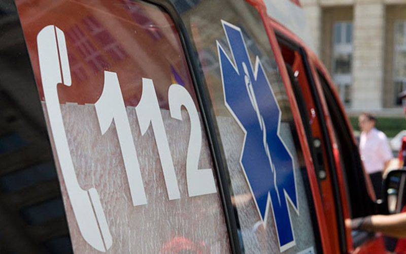 Incident în Buzău, după ce echipajul unei ambulanțe a fost prins în mijlocul unui conflict armat