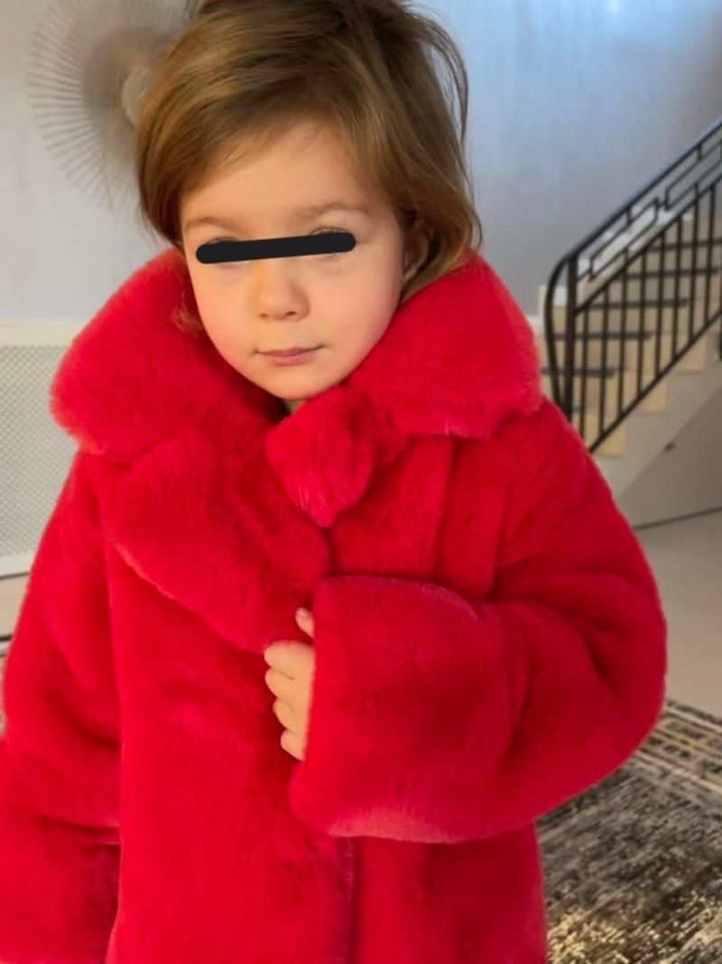 Eva Maria - fiica Elenei Udrea