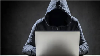 Românii sunt vizați de un nou tip de fraudă. Mesajul transmis de Banca Națională a României