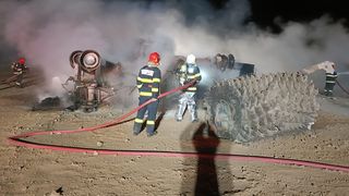 Explozie de proporții &icirc;n Călimănești. 4 muncitori s-au stins din viață pe loc, după ce magistrala de gaz a sărit &icirc;n aer. Alte cinci persoane au fost rănite