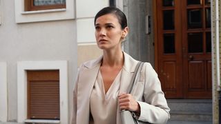 Dezvăluirea unei mari actrițe: "Când eram în liceu nu mă puteam uita în oglindă, pentru că mă vedeam foarte urâtă"