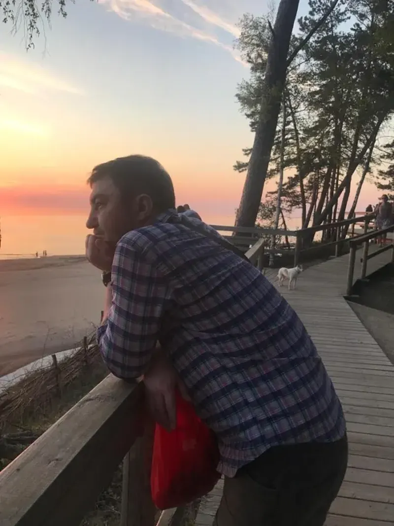 Un bărbat susține că oamenii lui Putin au vrut să-l omoare de 3 ori. „Eu sunt inamicul lor principal”