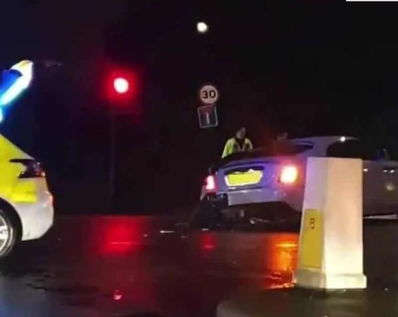 Poliția a fost chemată la fața locului, iar atât Rashford, cât și femeia au vorbit cu ofițerii.