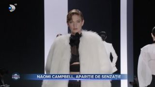 VIDEO- Naomi Campbell, apariție de senzație. Vedeta de 53 de ani a strălucit pe podium