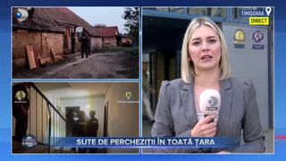 VIDEO - Sute de percheziții &icirc;n toată țara. La Timișoara, mascații au săltat o femeie care și-a fotografiat copiii &icirc;n ipostaze indecente 