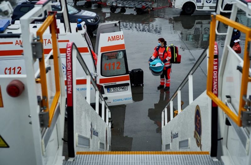 Zborurile salvatoare