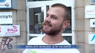 VIDEO - Unii angajați muncesc și în vacanță, în loc să se deconecteze de la serviciu