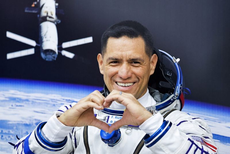 Frank Rubio a depășit recordul mondial al NASA pentru cele mai multe zile petrecute în spațiul cosmic. Cum l-a afectat experiența