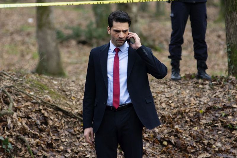 nou episod din serialul “Secrete de familie”, numai la Kanal D. 