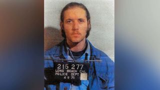 Cel mai izolat om din America a petrecut 10.220 de zile &icirc;n izolare extremă, &icirc;n &icirc;nchisoare, fără nicio interacțiune umană: Am &icirc;ncercat să măsor trecerea zilelor număr&acirc;nd tăvile cu m&acirc;ncare