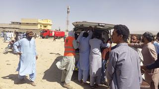 Un nou atentat sinucigaș în Pakistan. Cel puțin 52 de morți și zeci de răniți