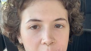 VIDEO. Drama prin care a trecut această t&acirc;nără după ce a spart un banal coș. A suferit o infecție oribilă. &bdquo;A fost mai rău dec&acirc;t nașterea&rdquo;