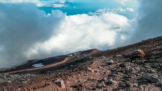 Savanții japonezi au găsit plastic în nori. "Riscăm să contaminăm tot ce mâncăm și bem"