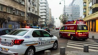 Scene de coșmar pe străzile din Constanța. Un bărbat a fost înjunghiat de un om al străzii. Totul s-a întâmplat din senin, în plină zi