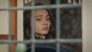 Defne, părăsită de Omer