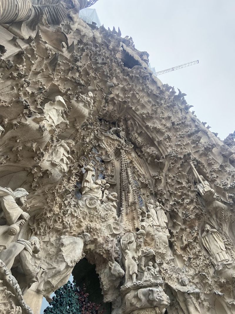 Sagrada Familia este aproape gata. Când se preconizează că va fi finalizată în totalitate cea mai cunoscută biserică din lume?
