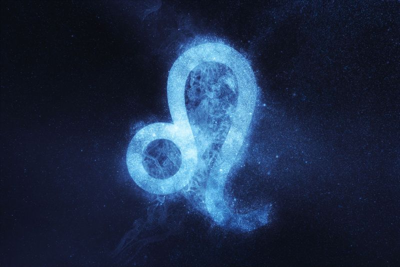 Horoscop 4 octombrie 2023: Trei zodii sunt răsplătite pentru munca depusă!