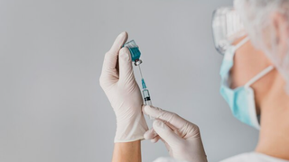  Noul vaccin &icirc;mpotriva Covid, varianta Pirola