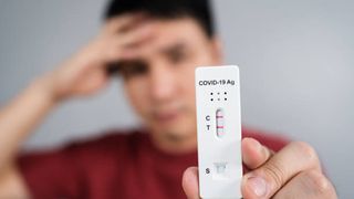 C&acirc;t costă un flacon din Paxlovid, noul vaccin antiCOVID-19?