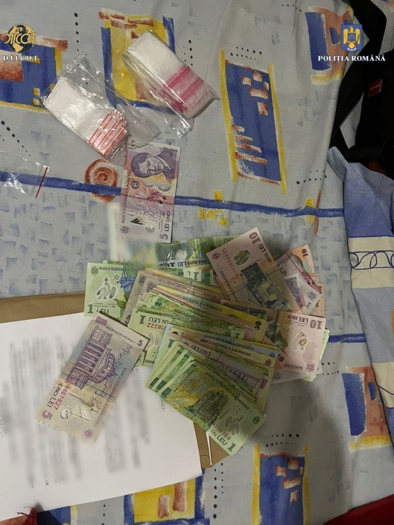 Percheziții în București și Ilfov, după ce a apărut o nouă substanță psihoactivă care face ravagii. Prețul unei doze are fi de doar 10 lei